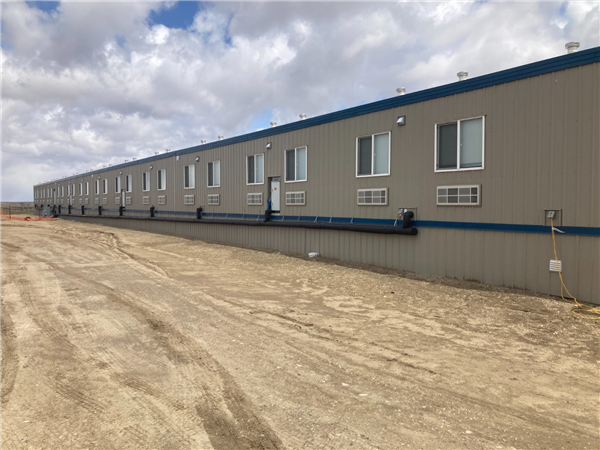 2 Units - Modular Trailer Mounted Buildings With 30 Jack & Jill Rooms And 4 Private Ensuite Rooms)